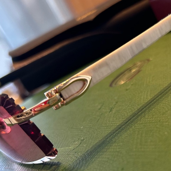 Cartier diamond cut red silhouette with buffalo horn arms. With dust bag and box - Picture 4 of 5